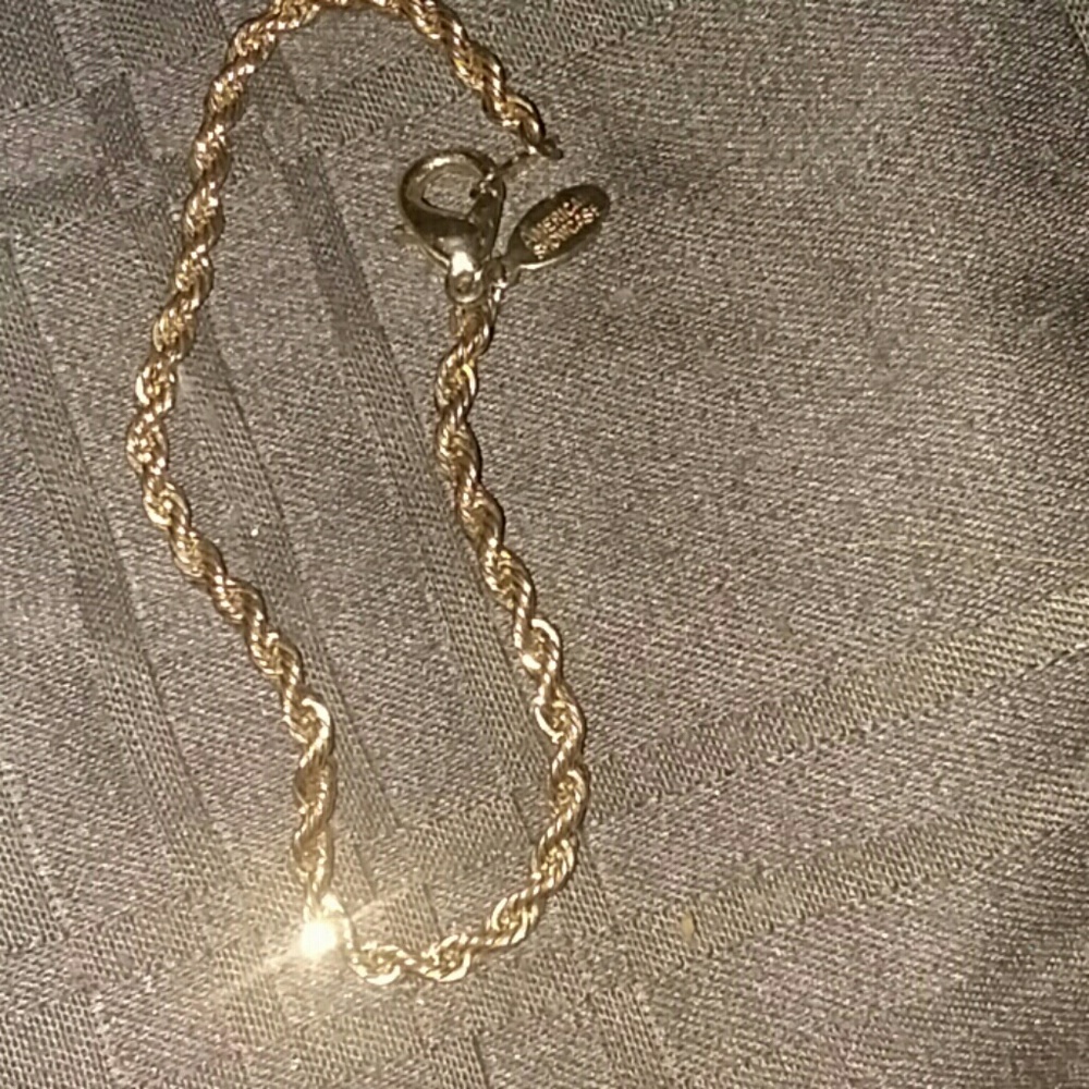Gold bracelet